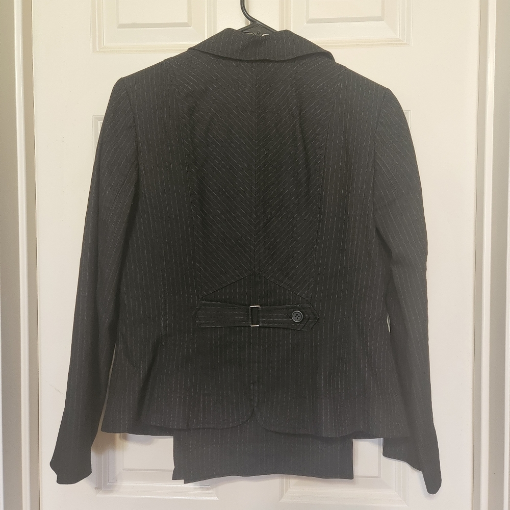 Gorgeous and Classy Ann Taylor The Loft Jean Material pant suit Sz 4top Sz 2pant - Picture 3 of 5